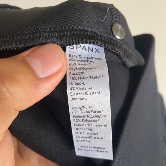 Spanx The Perfect Black Pant, Ankle 4-Pocket - Picture 9 of 10